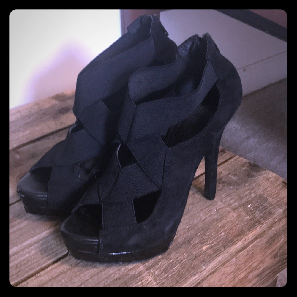 Jessica Simpson platform open toe pumps